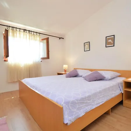 Rose-3 By Interhome Zaboric