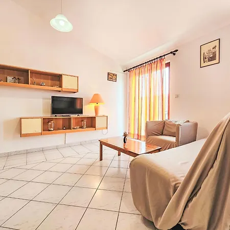 Apartamento Rose-3 By Interhome Zaboric