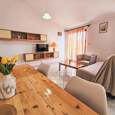 Rose-3 By Interhome *