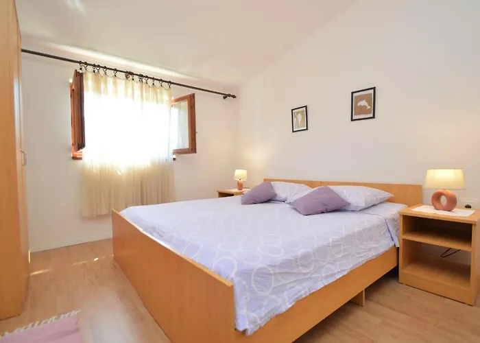 Rose-3 By Interhome Zaboric